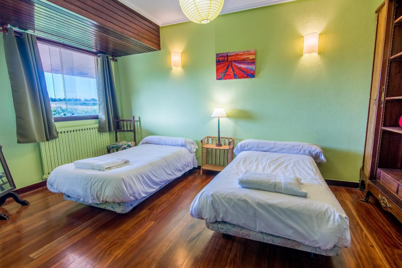 Azkorri Beach House Getxo ภายนอก รูปภาพ